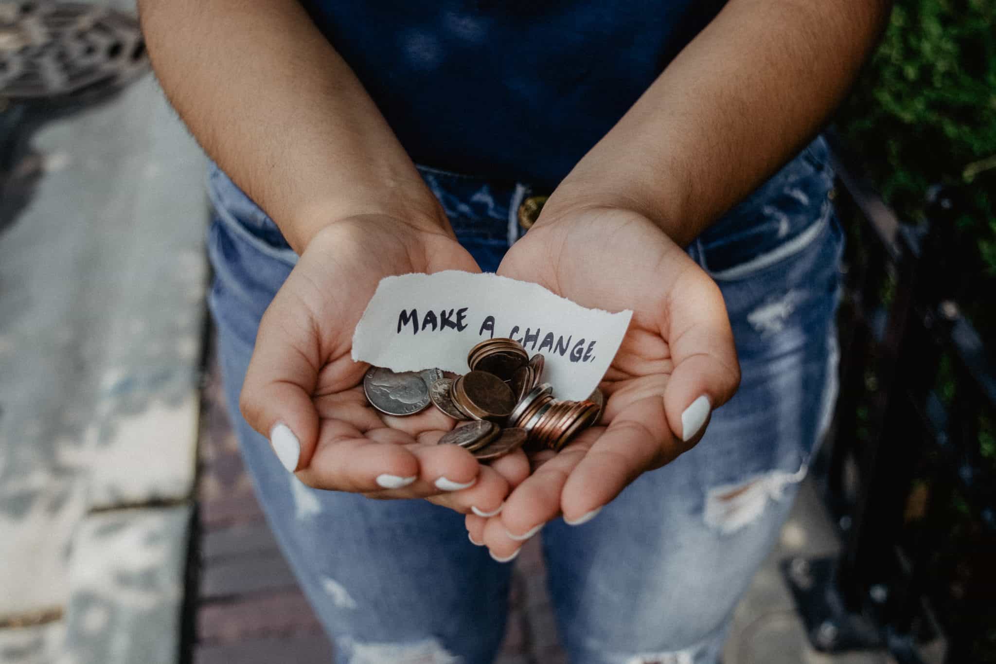 Muslims are Doing Charity Wrong – Muslim Finance Featured Image