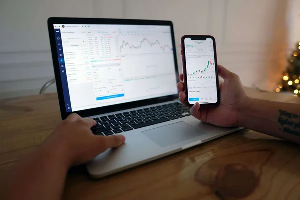 Image for What Happens If You Don’t Invest? (Halal Investing Explained)