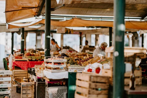 Image for Prophetic Economy – How an Islamic Economy was Born